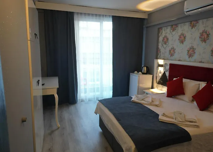 Akman 2* Kusadası