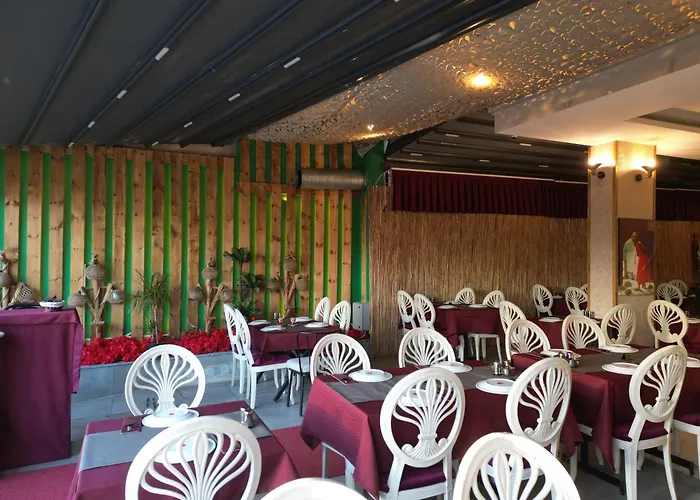 Akman 2* Kusadası